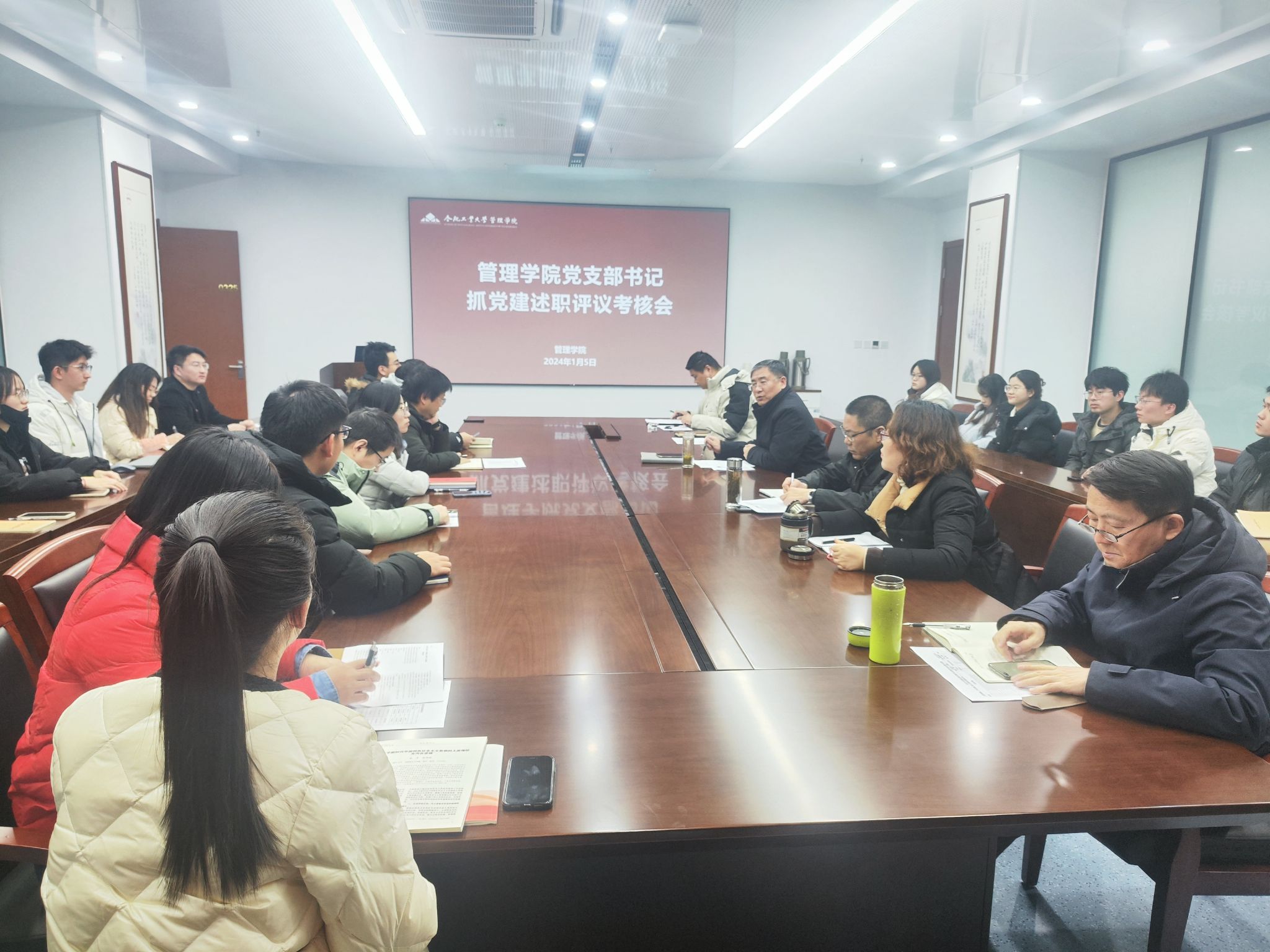 18c8f43ef11195a514575939e026eb4 18c8f43ef11195a514575939e026eb4